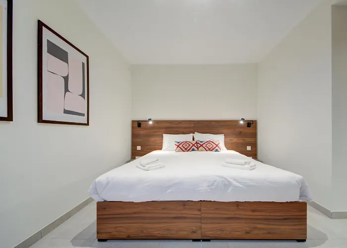 Juliet Residence, 4 , Your Away From In By Sf Homes *