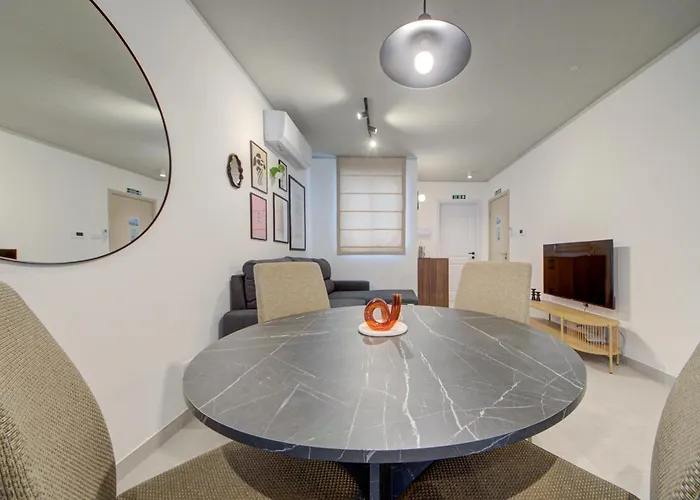 Appartement Juliet Residence, 4 , Your Away From In By Sf Homes Gzira