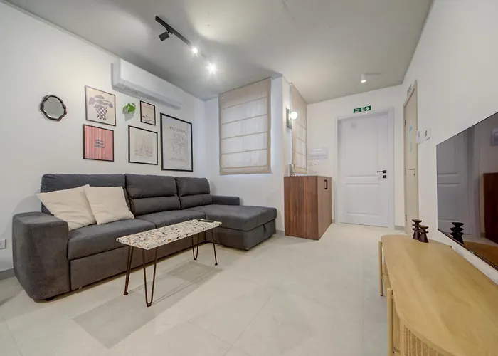Juliet Residence, 4 , Your Away From In By Sf Homes Gzira